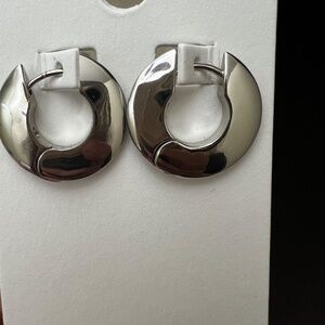 EXPRESS Thin Hopp Earrings